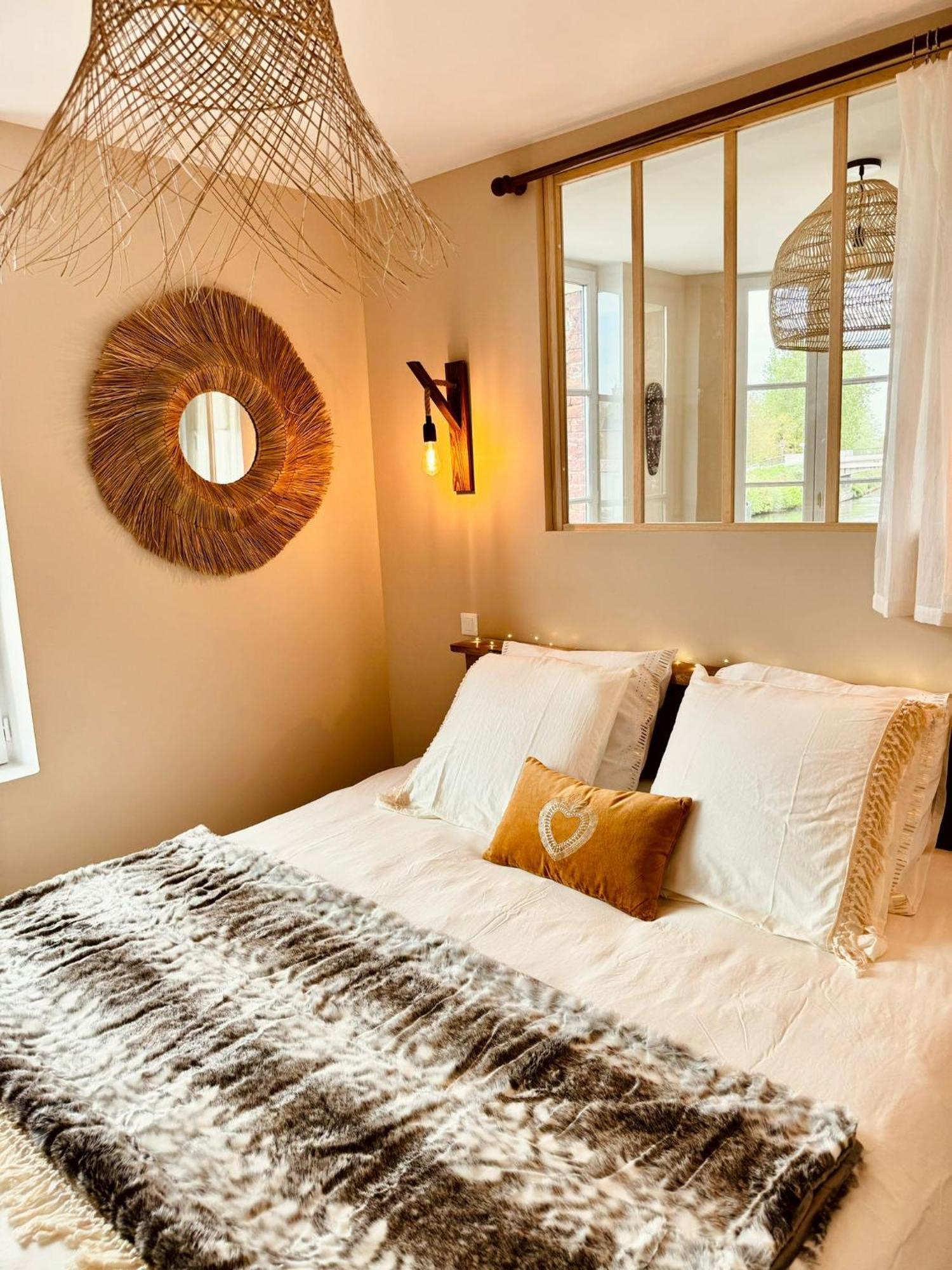 Duplex Safari Jusqu'A 4 Personnes, Spa, Cinema Et Lit Sous Les Arbres, Day Use, 10 Min Centre Amiens Exteriör bild